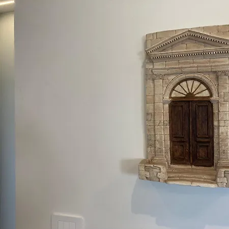 Tra Cielo E Mare - Monopoli *
