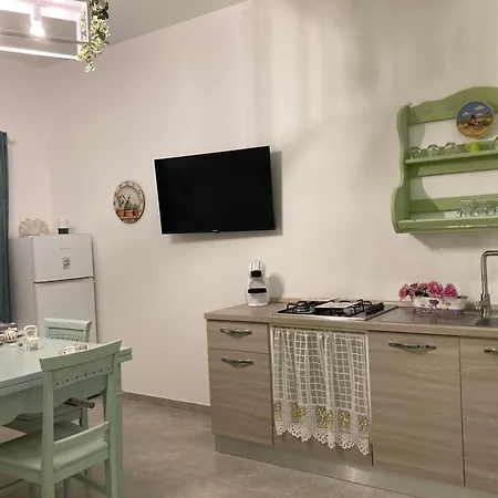 Tra Cielo E Mare - Monopoli Bed & Breakfast